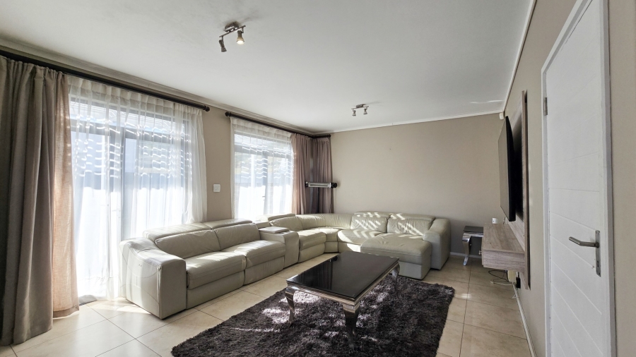 2 Bedroom Property for Sale in Nahoon Valley Park Eastern Cape